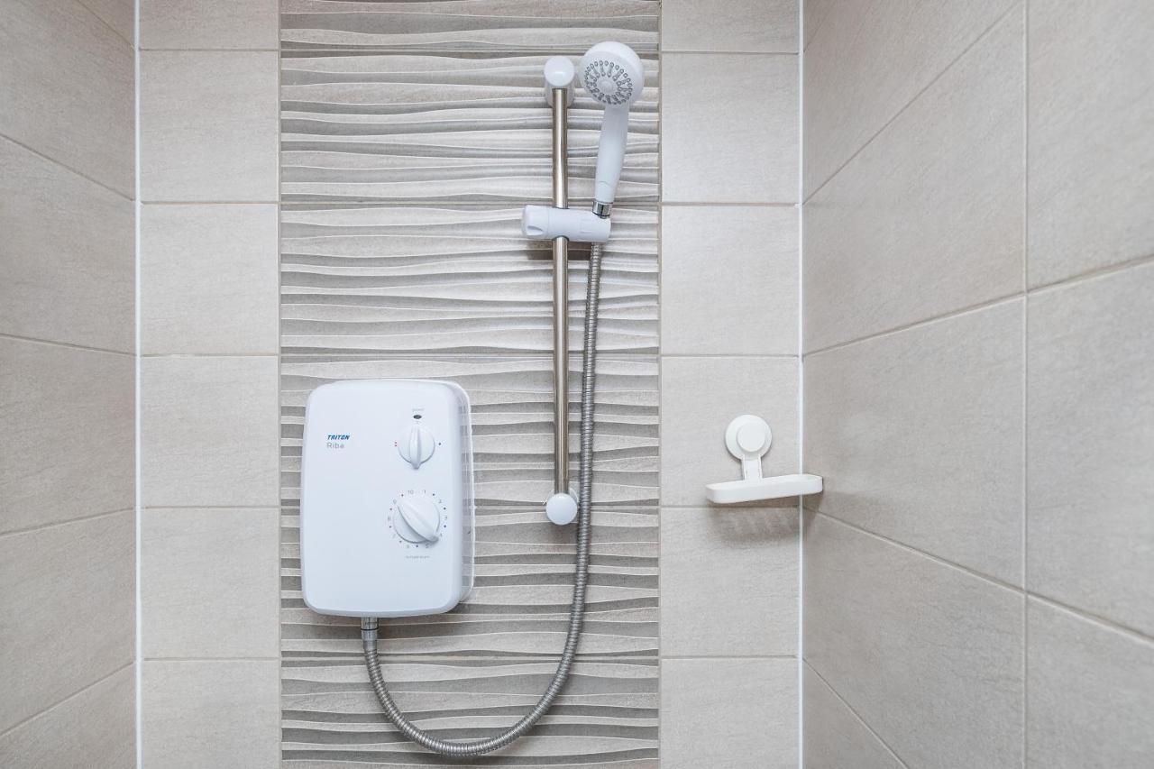 Securematics Superior Studio Apartments Лондон Экстерьер фото